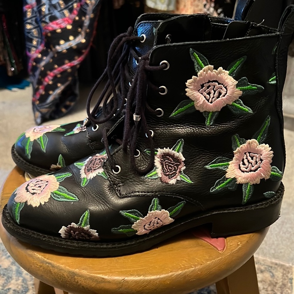 Rebecca Minkoff Gerry Moto Boots Size 8